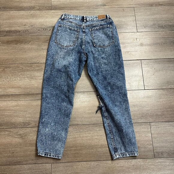 Aero Jeans Size 6 Denim Mom Medium Wash Distressed Aeropostale Blue - Picture 3 of 7